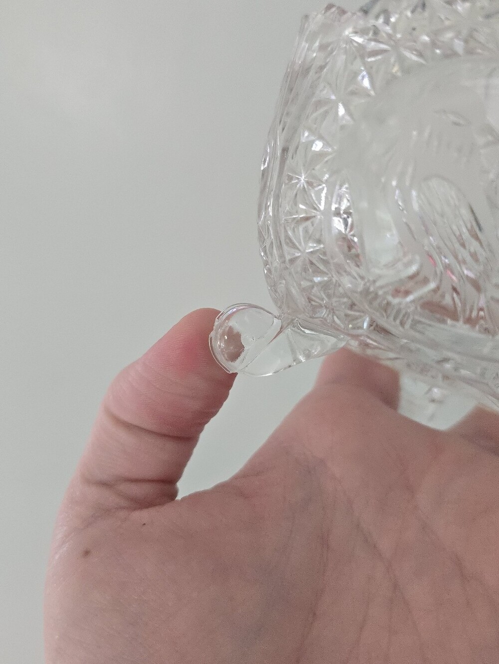 THE BYRDES COLLECTION BY HOFBAUER SMALL 3 FOOTED GLASS CANDY DISH WITH LID *read - Picture 5 of 7